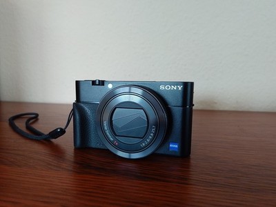 Sony DSC-Cybershot-RX100 Mark VA Digitalkamera, Top Zustand