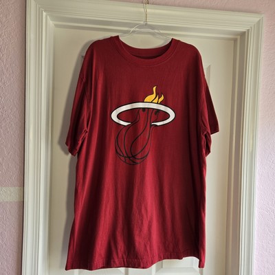 LeBron James #6 Miami Heat Basketball NBA Red T-shirt Men's 2X Cotton