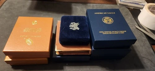 US Mint Presentation Cases for 1/10oz American Eagle Gold Coin