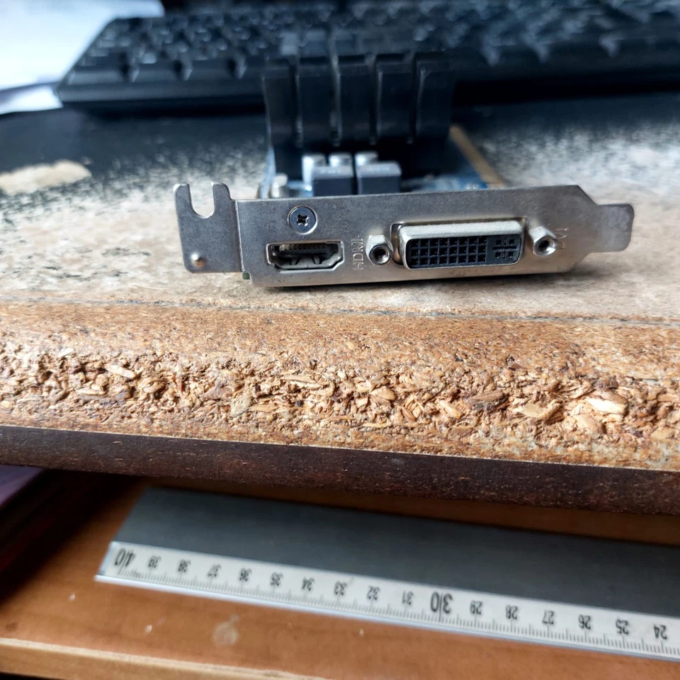 ASUS EN210 Silent 1GB DDR3 low profile. HDMI and DVI, VGA NVIDIA GeForce 210 - Image 4 of 4