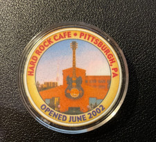 Hard Rock Cafe  Online - Pittsburgh -2002 - CASINO CHIP Mint in Airtight case.