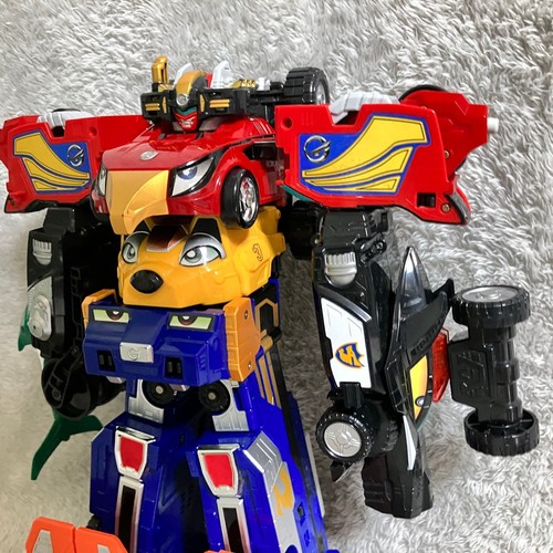 BANDAI Japan DX Megazord Power Rangers RPM Super Sentai Go-onger Carrigator - Picture 8 of 16