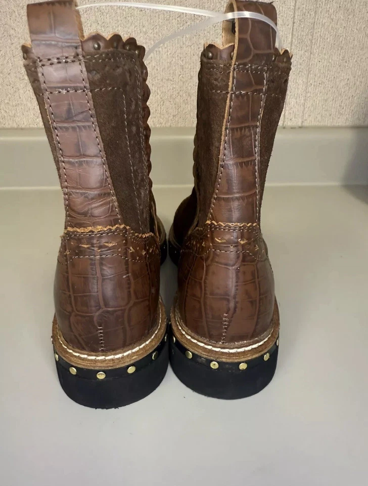 Free People Atlas 尺寸 9/40 铆钉切尔西短靴巧克力麂皮绒 — 第 3/4 张图片