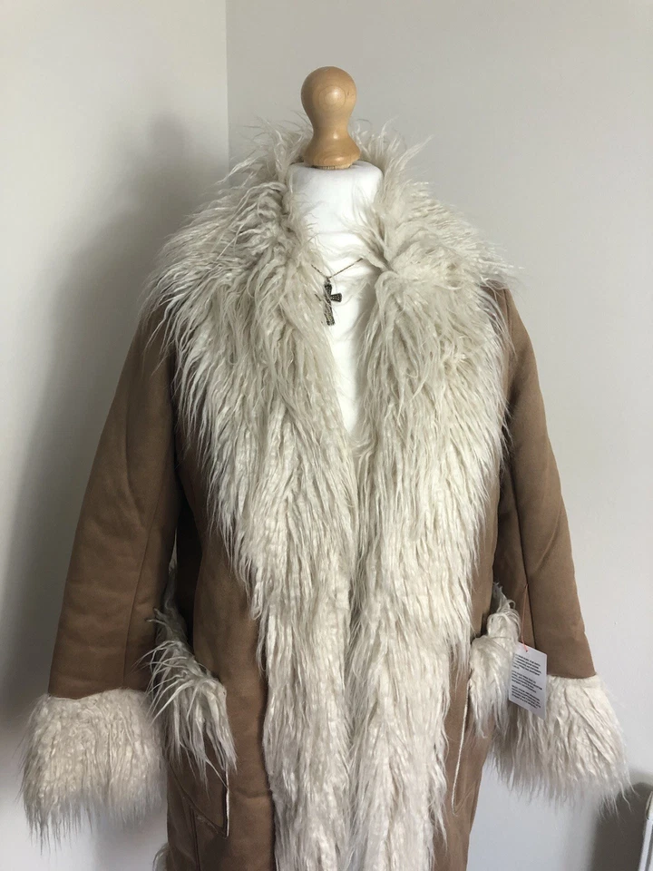 70's inspired Faux suede Faux Fur Boho penny lane Afghan Coat Size 8 oversized - Image 3 of 4