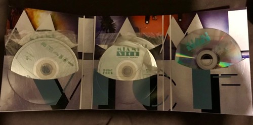 MIAMI VICE The Complete Series DVD Set - Picture 15 of 17