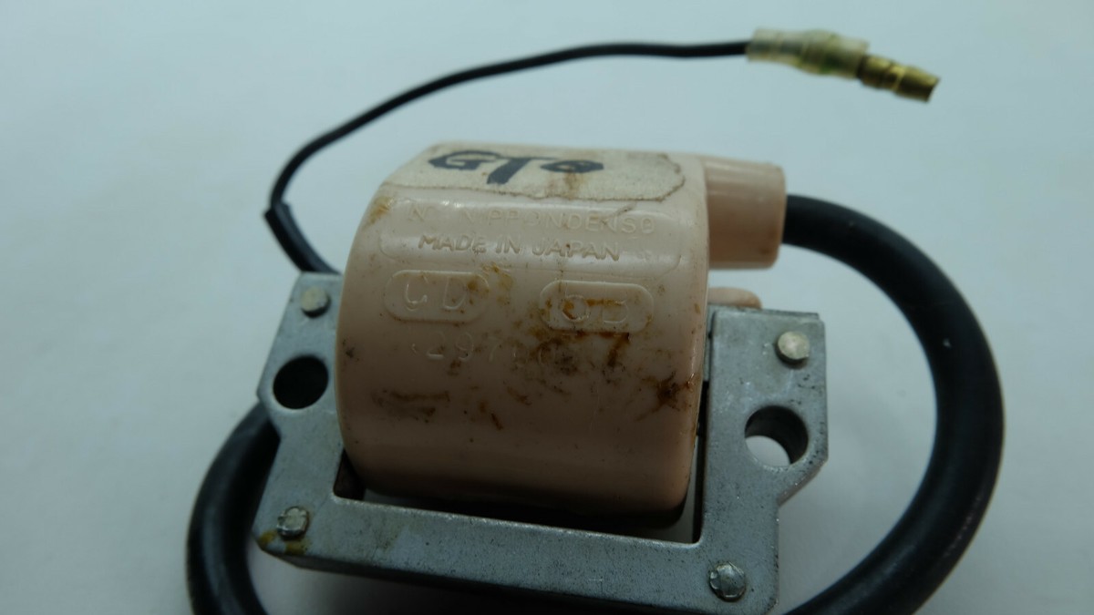 KAWASAKI GTO KH125 KH110 M2 MACH 125 IGNITION COIL ASSY OEM 21121