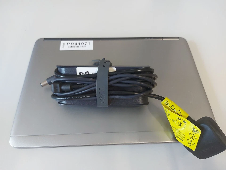 Dell Latitude E7240 256GB SSD Core i7-4600U 2100MHz 8GB RAM 12.5" Laptop USED - Image 4 of 4