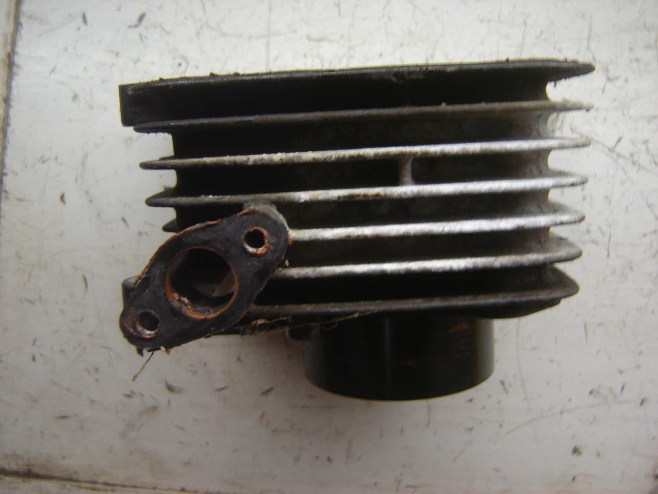 SUZUKI DR125 DR 125 CYLINDER AND PISTON 1982 1983 1984 — 第 3/4 张图片