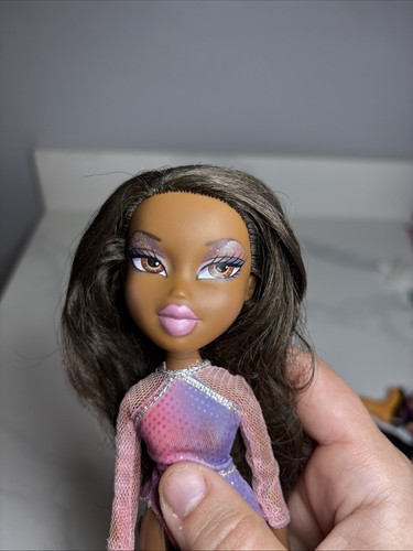 Bratz Play Sportz Sasha Doll Rhythmic Gymnastics MGA read details, please - Picture 12 of 14