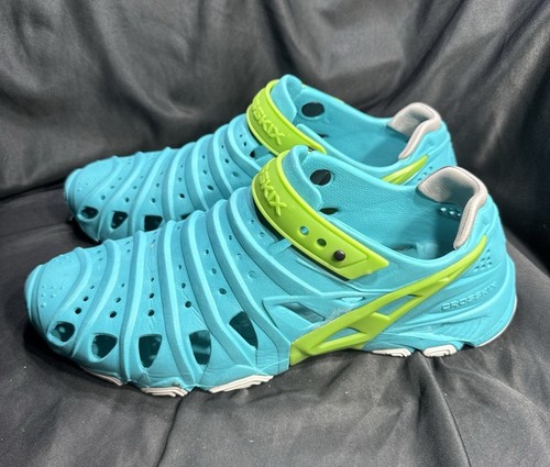 Crosskix Para Hombre 2.0 Atlántico Punta Cerrada Zapatos para Agua Tenis Híbridos Talla 11M - Imagen 2 de 23
