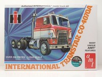 International Transtar CO4070A Semi Tractor Bausatz Modellauto 1:25 Amt