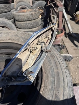 1978 1979 1980 Buick Regal Left Right Quarter Fender Panel Extension n markers 