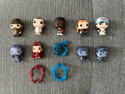 Kinder Joy Toys  Stranger Things  10 Stück