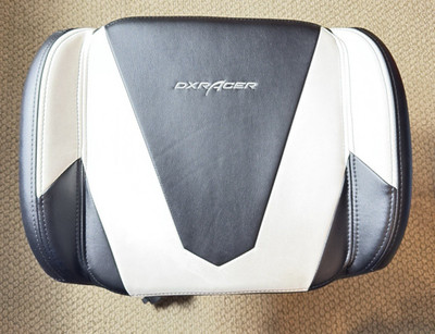 DXRacer Gaming Foot Rest -Black & White- (FR/FX0/NW) Good Condition!!