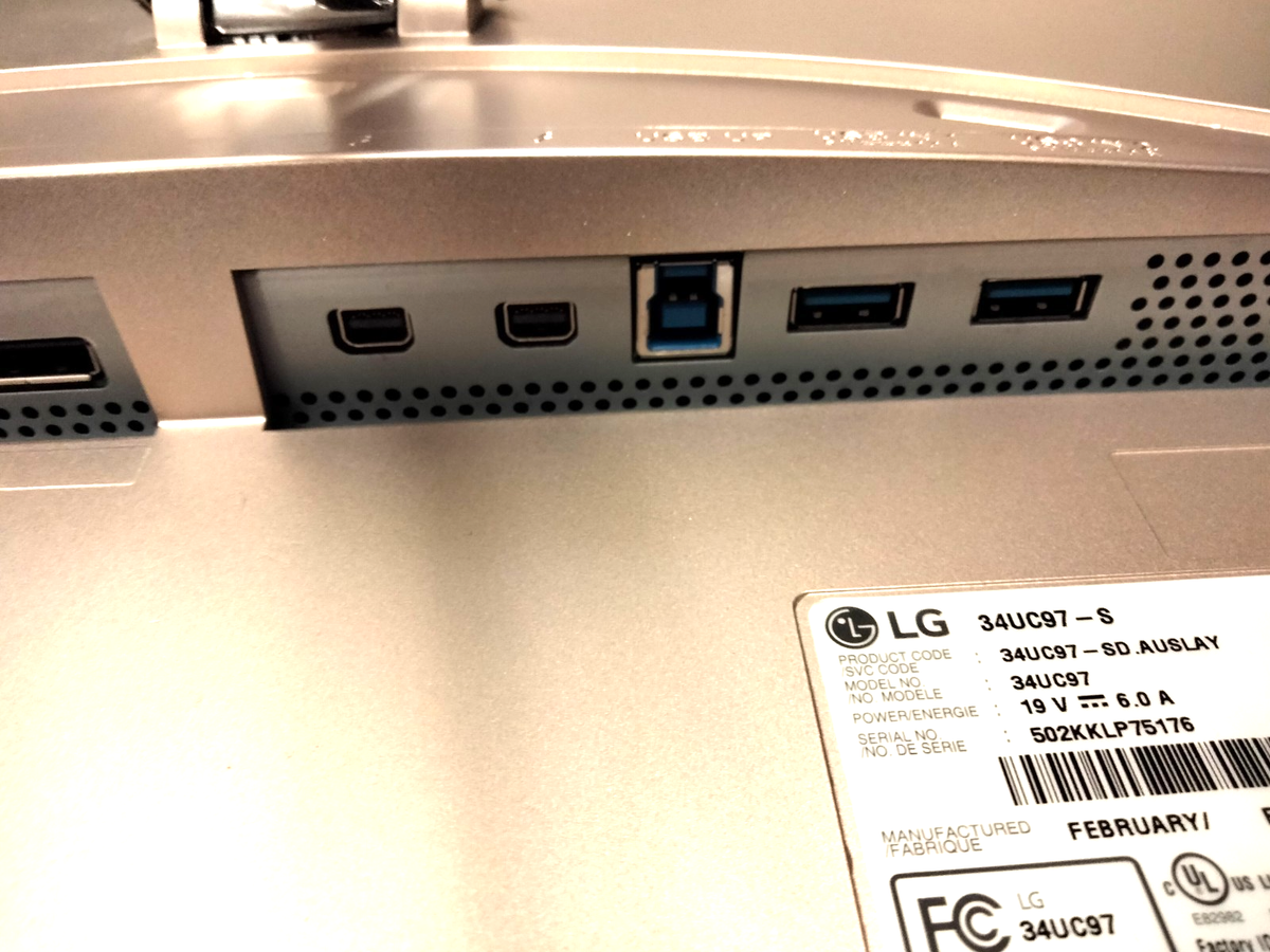 LG Curved UltraWide 34UC97-S 34