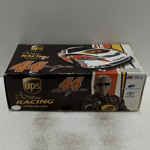 Autographed NO COA Dale Jarrett 2007 UPS Camry 1/24 Motorsport Authentic Diecast - Picture 10 of 12