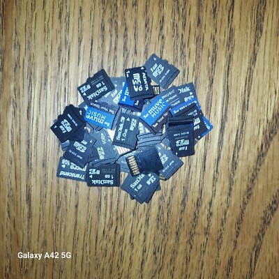 Lot of 50 - 1GB Mixed Brands Microsd/ Micro SD Cards