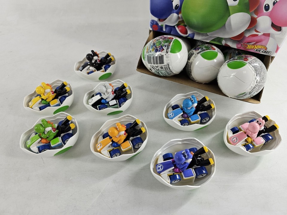 Hot Wheels Mario Kart Yoshi Mystery Eggs Complete Set 8 W Original Box