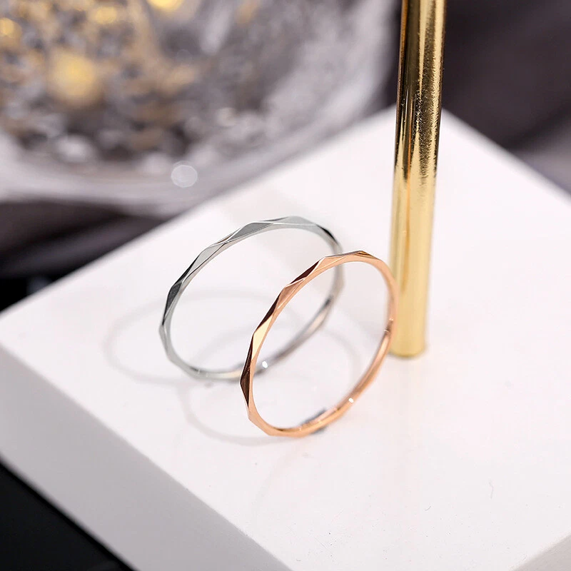 1MM Minimalist Thin Ring V-shaped Pattern Titanium Stainless Steel Rings