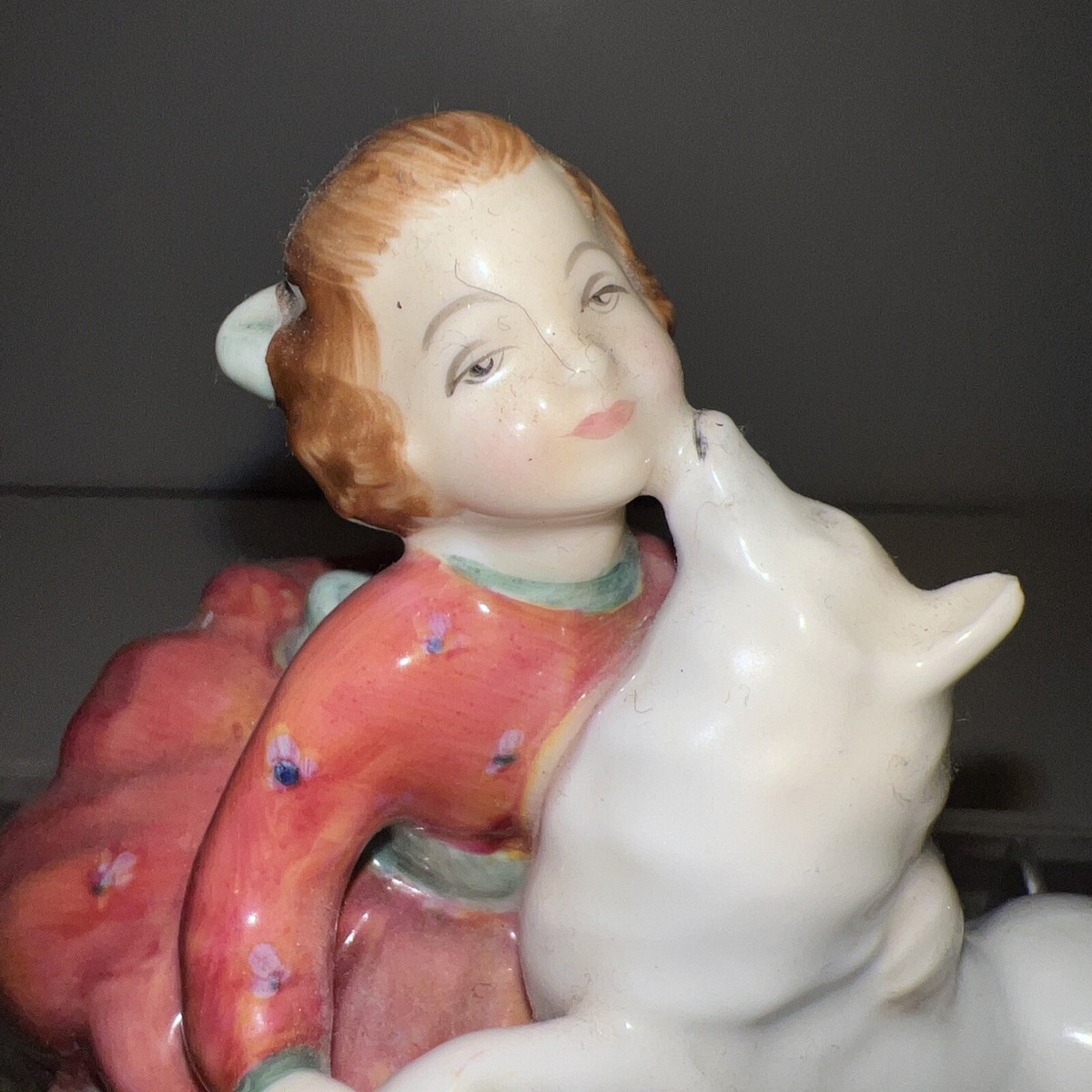 ロイヤルドルトン  Again Vtg Royal Doulton Figurine HOME AGAIN HN 2167 England Porcelain