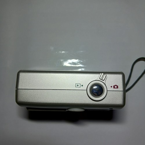 Fotocamera digitale Concord 2.0 megapixel Eye-Q Go 2000 NON TESTATA manca batteria - Foto 9 di 13