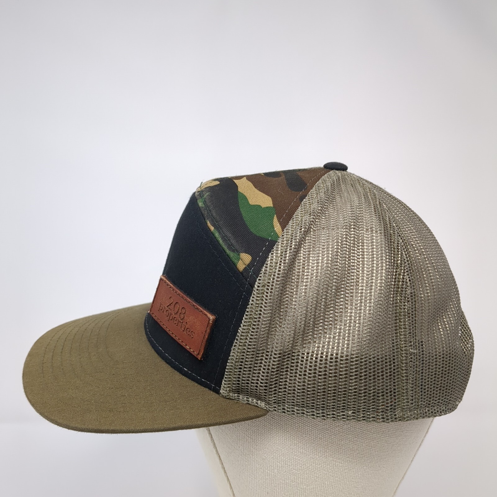 208 Properties Patch Snapback Trucker Hat Multi O… - image 3