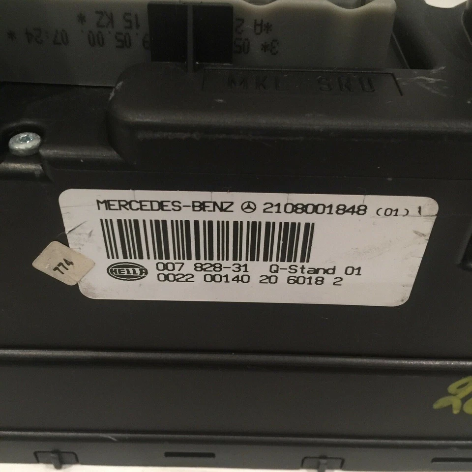 MERCEDES BENZ CLK320 CLK430 CLK55 AMG VACUUM PUMP 2000 2001 OEM - Image 2 of 4