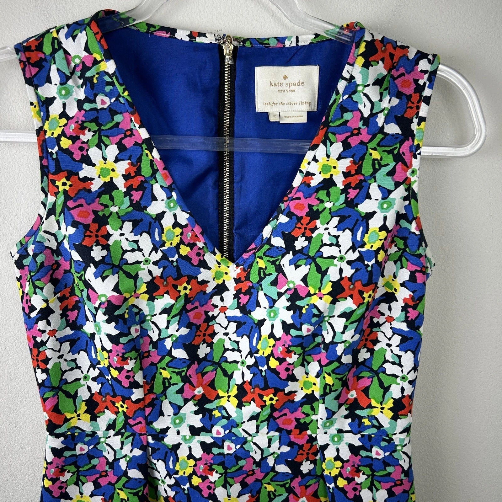 Abito in guaina floreale Kate Spade Mira in piena fioritura multicolore blu brillante seta 2