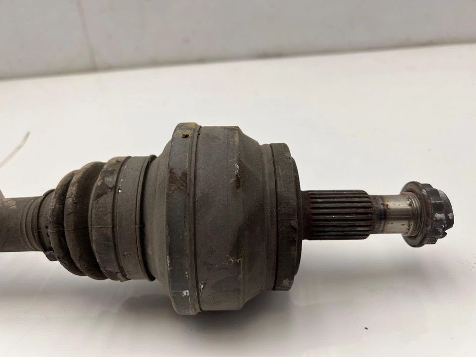 Mercedes Benz W212 E63 2010-2016 eje de transmisión trasero CV LH o RH OEM 2123502210 Foto 2 de 4