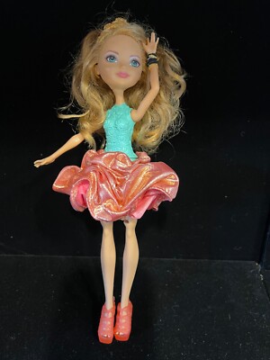 Ever After High Ashlynn Ella 2-in-1 Magical Fashion Doll 11''