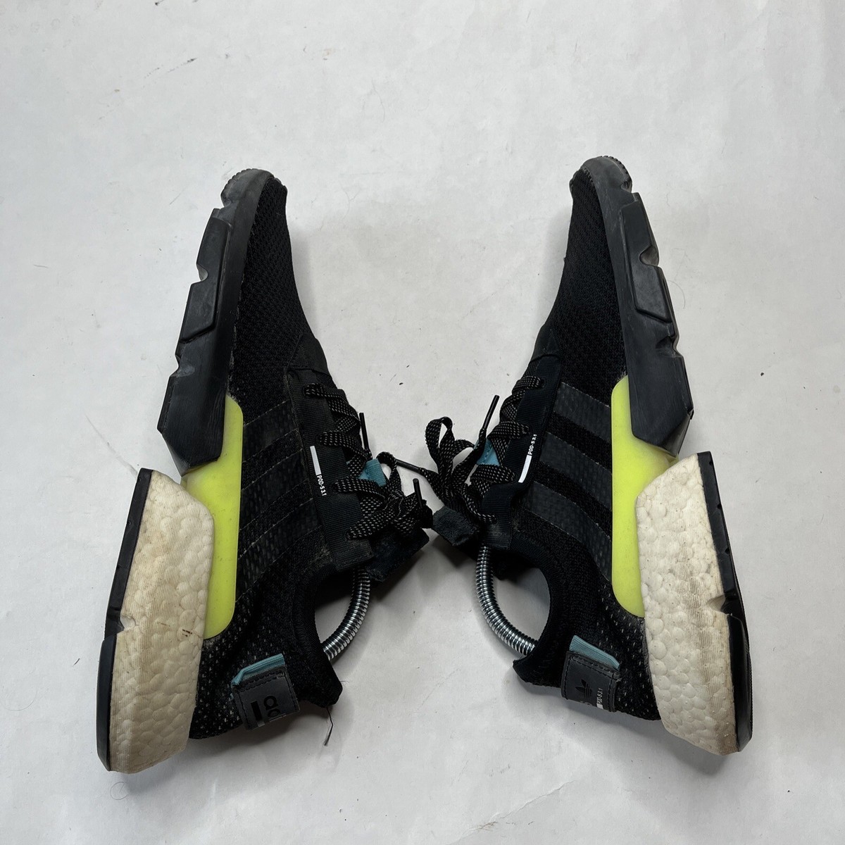Adidas Mens POD S3 1 AQ1059 Black Running Shoes Sneakers 