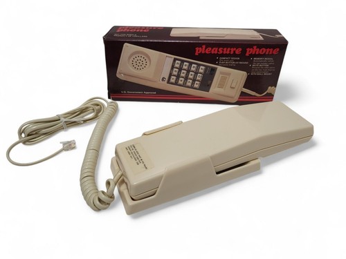 Vtg Pleasure Phone Wall Mount Landline Compact Mute Redial Button 1980s NIB - Afbeelding 10 van 10