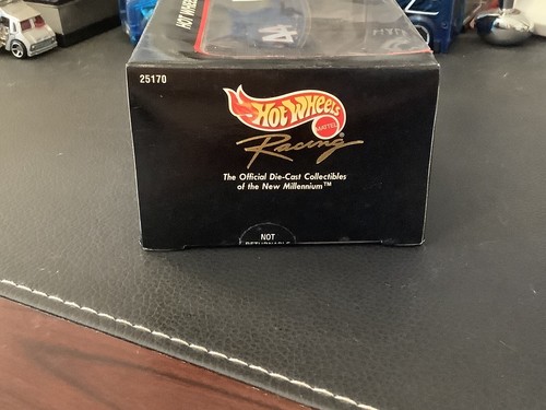Hot Wheels Racing Nascar! Kyle Petty #44 1/43 scale! 1999 NIP! - Picture 3 of 6