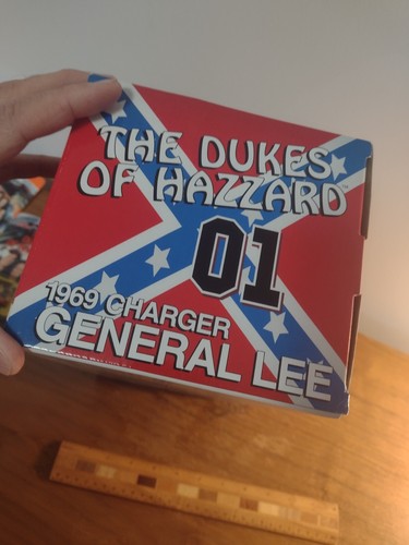 1969 CHARGER GENERAL LEE ERTL AMERICAN MUSCLE 1:18 DIE CAST NIP DUKES OF HAZZARD - Picture 8 of 13