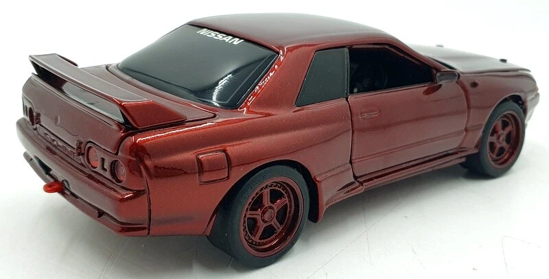 Kyosho 1/18 Scale Diecast DC26123U - Nissan Skyline GTR - Metallic Red - Image 2 of 4