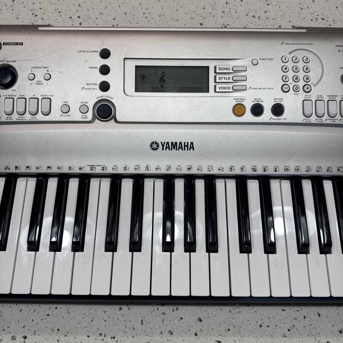 【5/11まで】YAMAHA 電子キーボード PSR-E313 ヤマハ | PSR-E313 - ポータブルキーボード - 概要