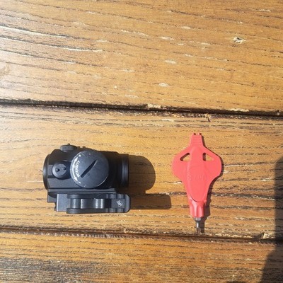 Aimpoint T1 Micro Red Dot 2 MOA Mount Rifle No Optic Caps