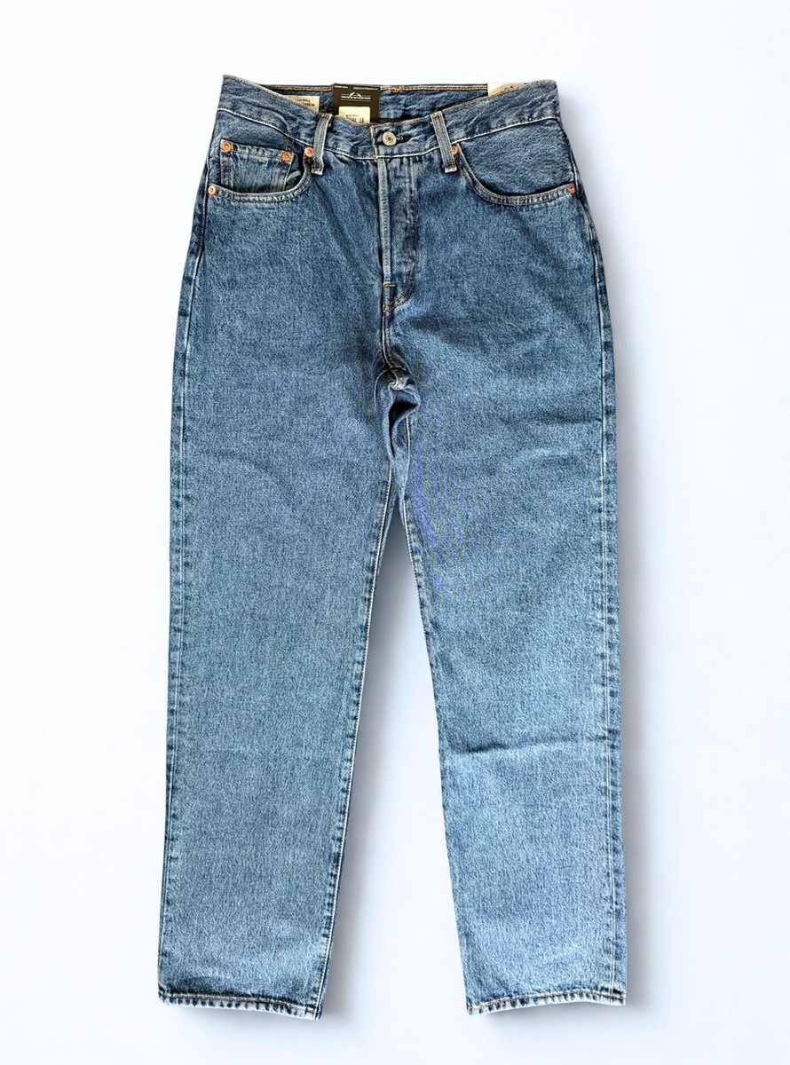 Women's Levi's 501 90s Jeans 26x32 NWT Medium Wash Straight Leg
