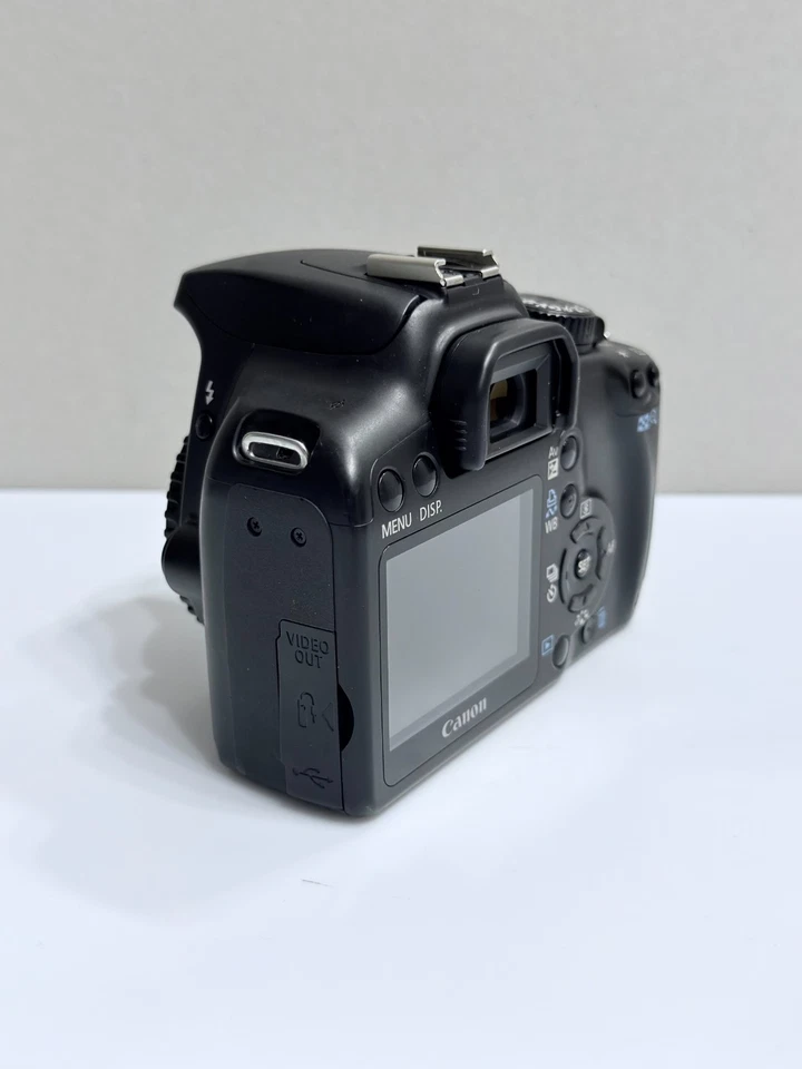 Digitalkamera Canon EOS 1000D / Digital 10.1MP Live View / nur 13176 Auslösungen - Bild 4 von 4