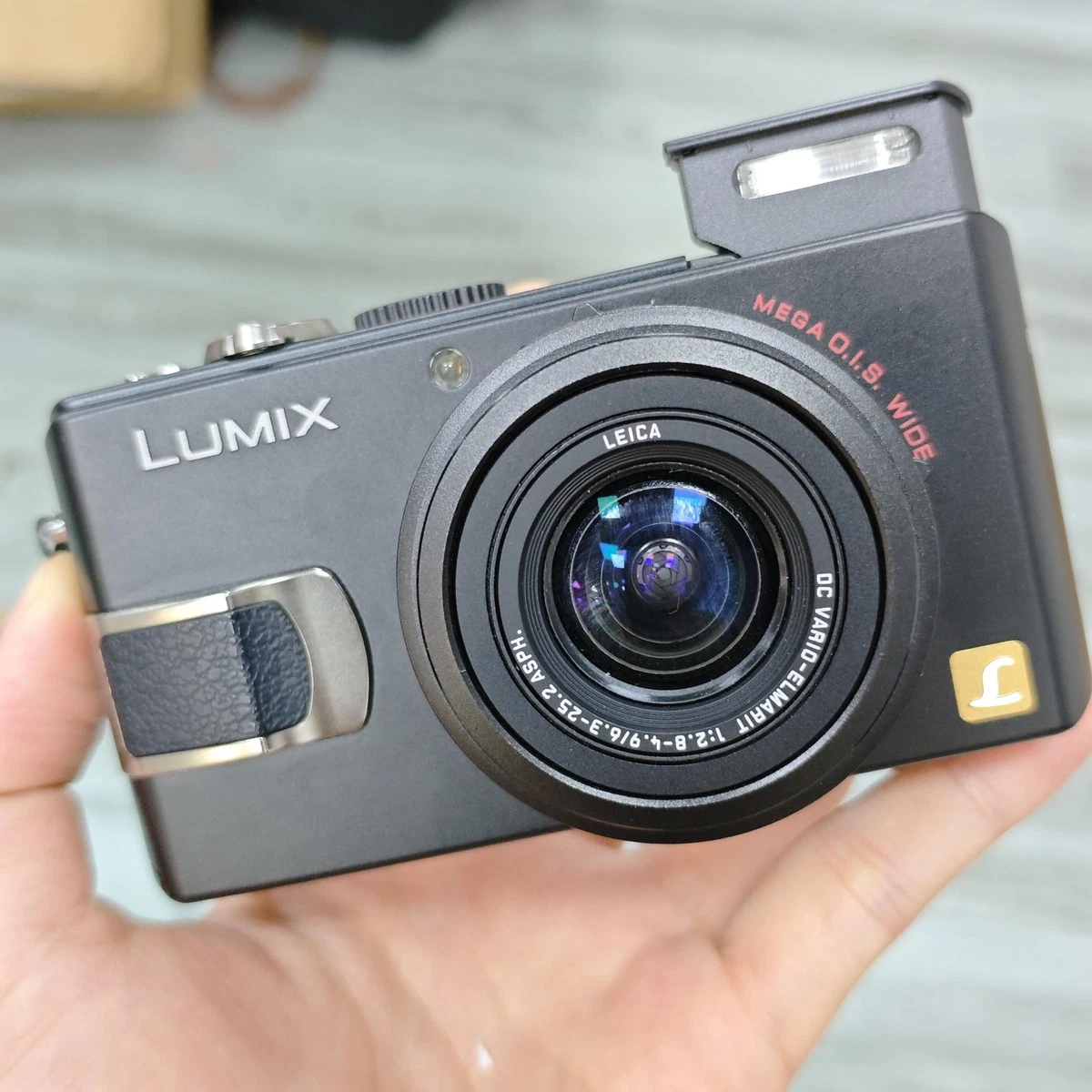 Panasonic LUMIX DMC-LX2 Digital Cameras for Sale - Shop New & Used