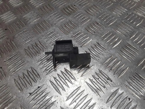 VW PASSAT Variant B5 3B6 Vakuumventil 037906283C 2.00 Petrol 2001 33834844