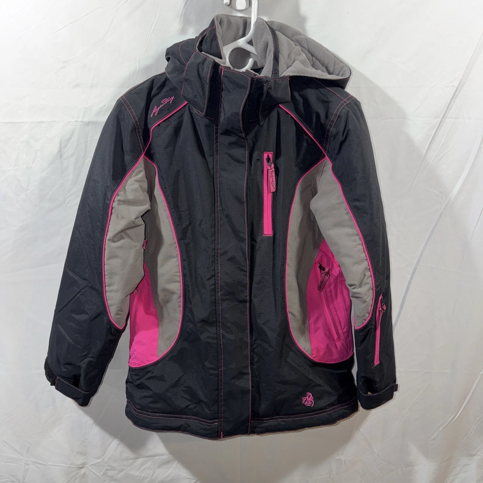 Legendary Whitetails Women’s Jacket Size Medium. Removable Hood Pink Accents