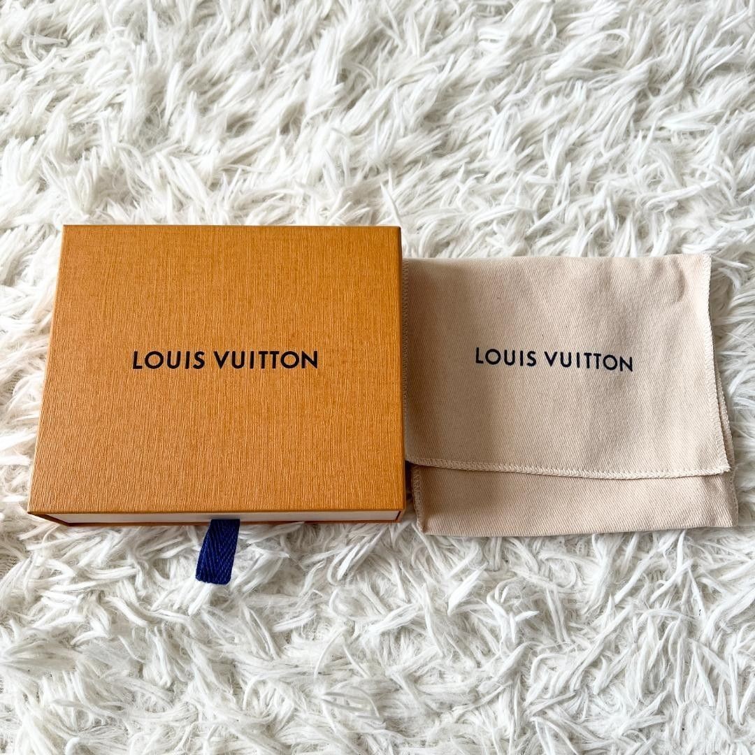 LOUIS VUITTON Monogram Eclipse Reverse Discovery … - image 15