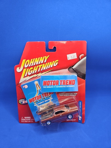 1969 Plymouth Road Runner 1:64 Diecast Johnny Lightning WHITE LIGHTNING #T22