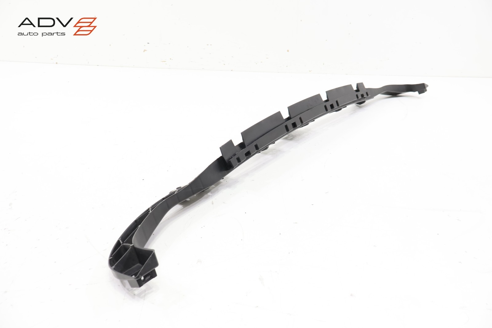 2014 - 2020 MASERATI GHIBLI REAR BUMPER CENTER UPPER MOUNT SUPPORT BRACKET OEM