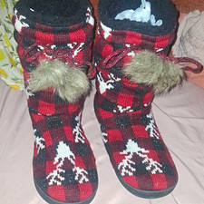 Muk Luks Women's Bootie Slippers Plaid Reindeer Knit Faux Fur Trim 9.5