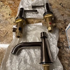 NIB: Toto TL794DDL#PN 1.5 GPM Nexus Widespread Lavatory Faucet, Polished Nickel