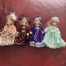 Vintage Set Of 4 Small Ceramic/Pot Dolls - Jointed Arms/Legs