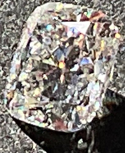 2 Carat Brilliant cushion lab diamond GORGEOUS - Picture 4 of 8