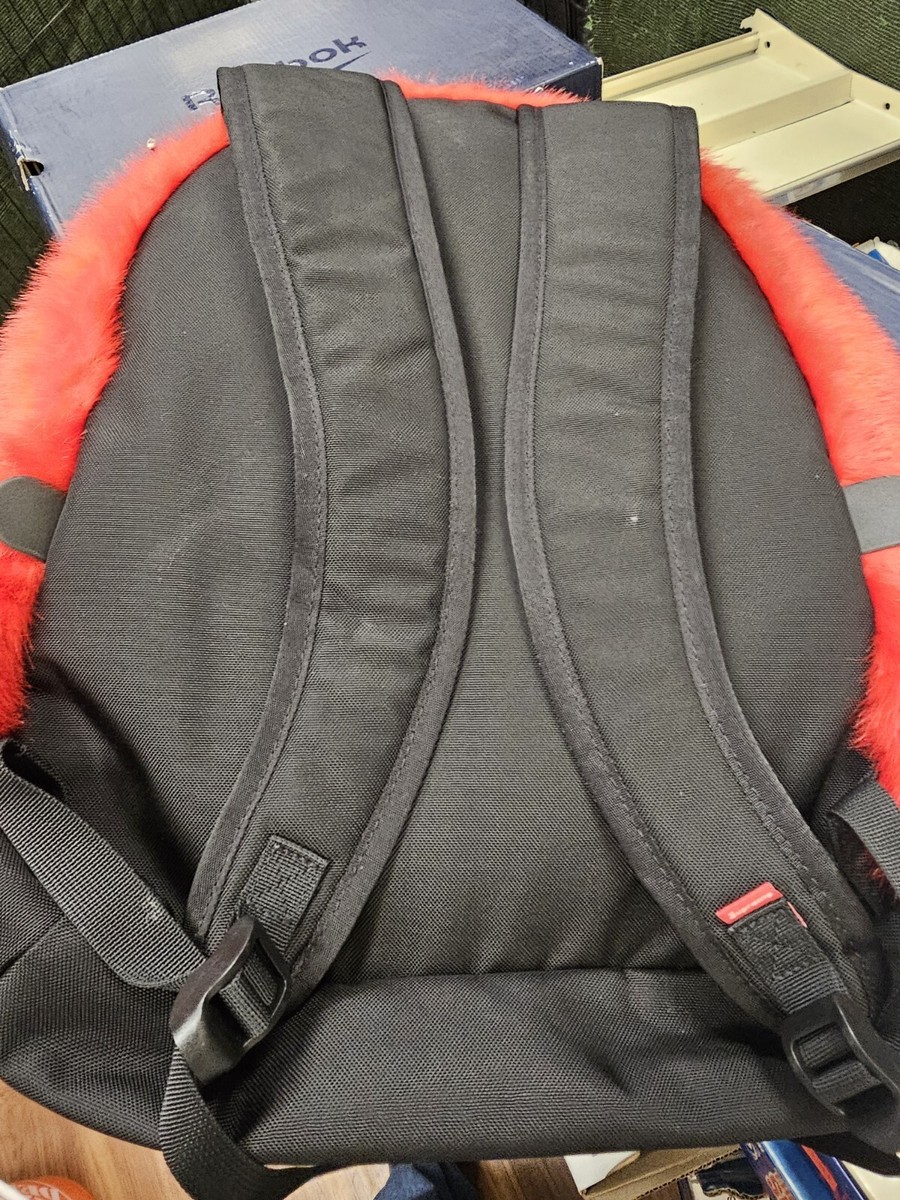 Supreme x The North Face Faux Fur Red Stylish Backpack Furry Supreme x The North Face Faux Fur Red Stylish Backpack Furry